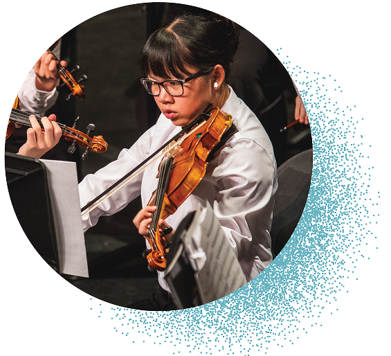 woman plays violin